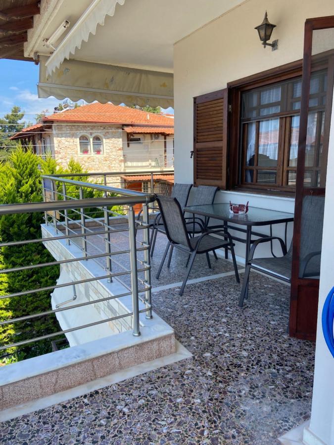 Ferienwohnung Efi'S House Flogita Exterior foto