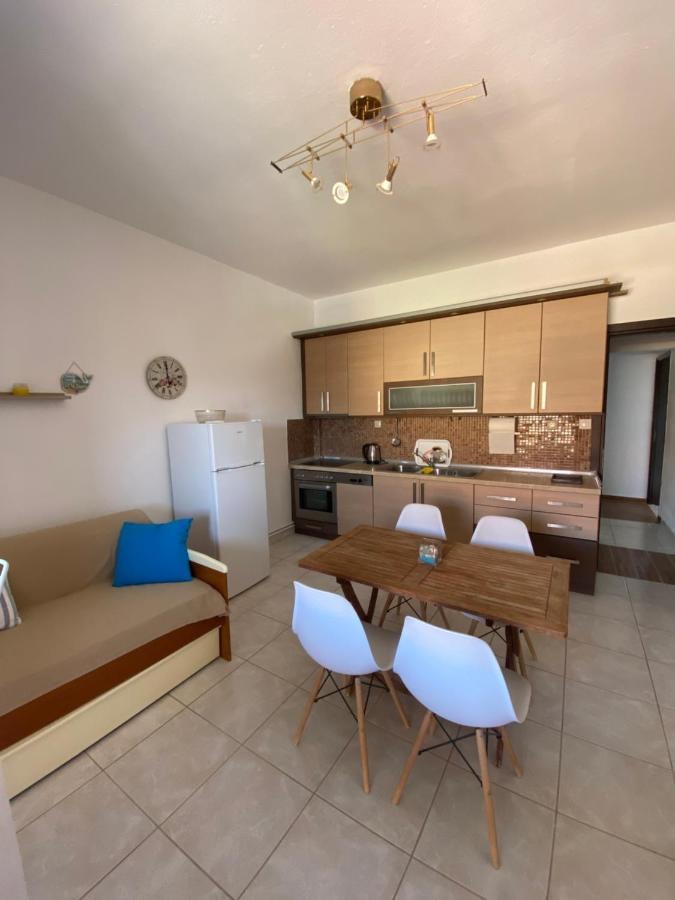 Ferienwohnung Efi'S House Flogita Exterior foto